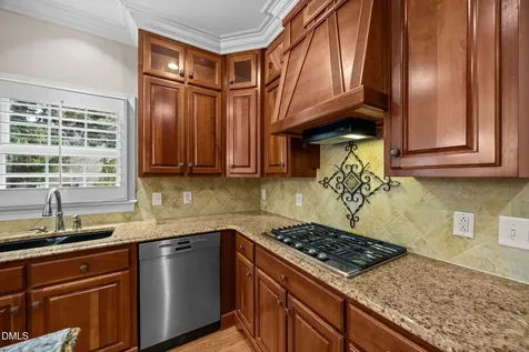 1012 Mill Pointe Way Elon NC 27244