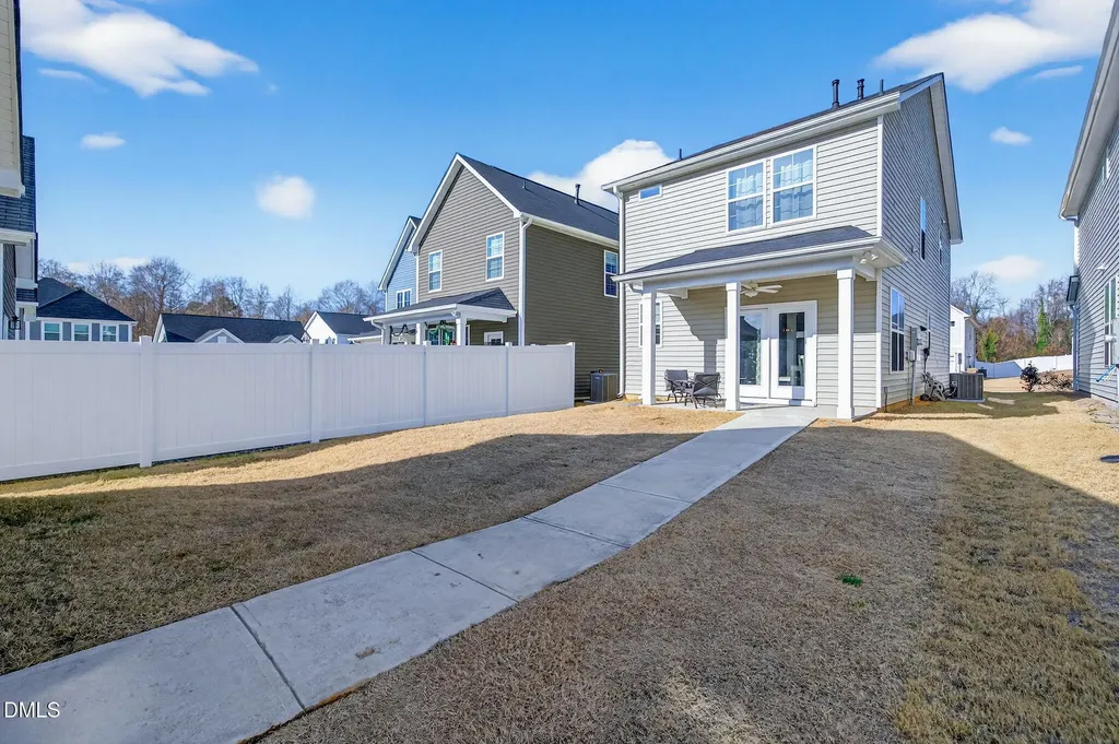 253 Buckhorn Branch Park Clayton NC 27520