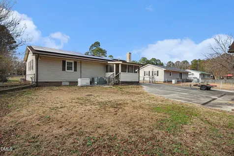119 Gulf Drive Dunn NC 28334