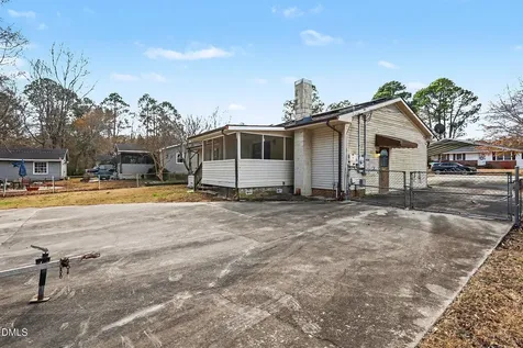 119 Gulf Drive Dunn NC 28334