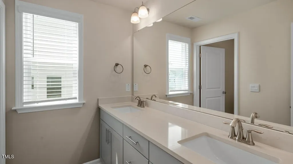 2105 Stoneridge Barn Way Wake Forest NC 27587