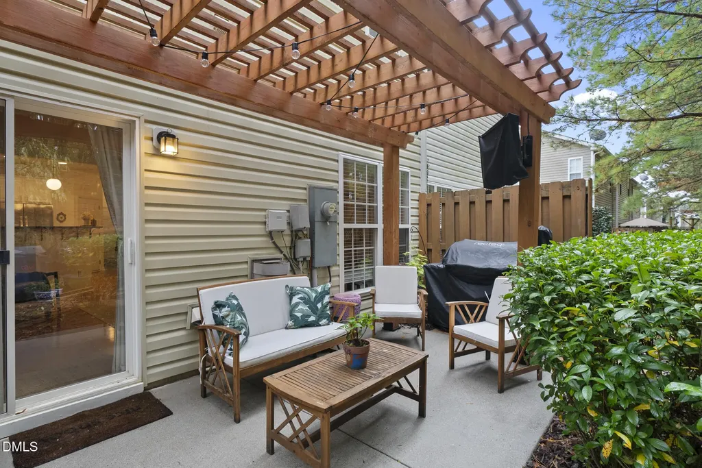 3047 Winding Waters Way Raleigh NC 27614
