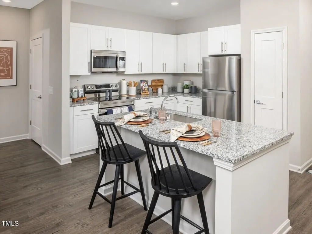 3520 Pinetree Grove Lane Raleigh NC 27604