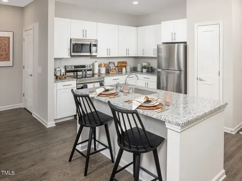 3520 Pinetree Grove Lane Raleigh NC 27604