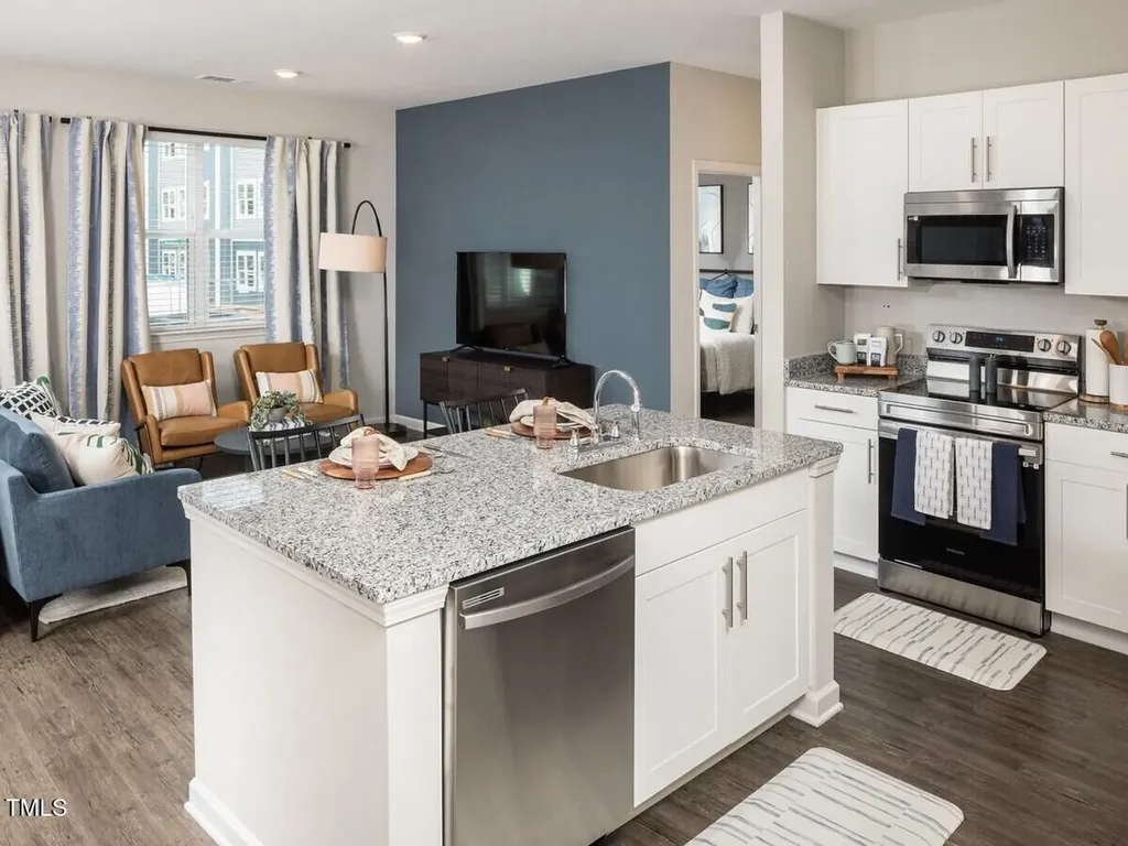 3520 Pinetree Grove Lane Raleigh NC 27604