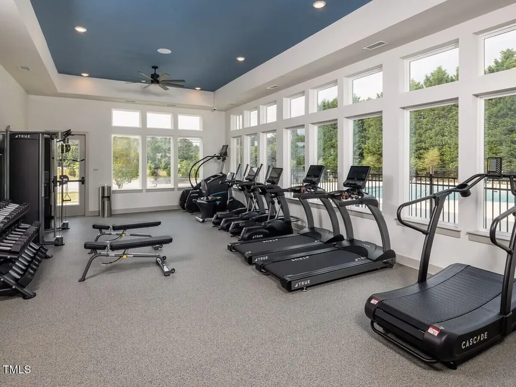 3520 Pinetree Grove Lane Raleigh NC 27604