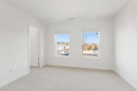 170 Point Comfort Lane Cary NC 27519