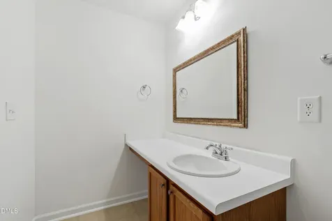 170 Point Comfort Lane Cary NC 27519