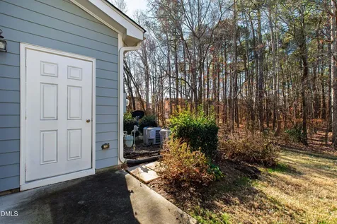 170 Point Comfort Lane Cary NC 27519