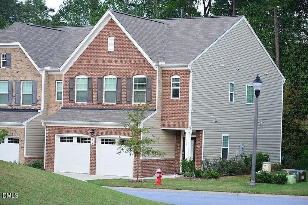 264 Kylemore Circle Cary NC 27513