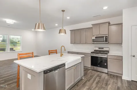 38 Silver Moon Lane Clayton NC 27527