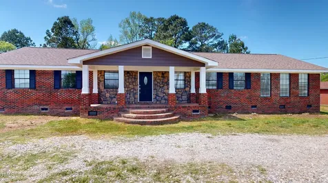 773 New Hope Church Road Battleboro NC 27809