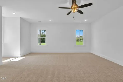 15 Independence Drive Smithfield NC 27577