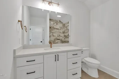 15 Independence Drive Smithfield NC 27577