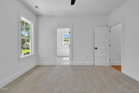 15 Independence Drive Smithfield NC 27577