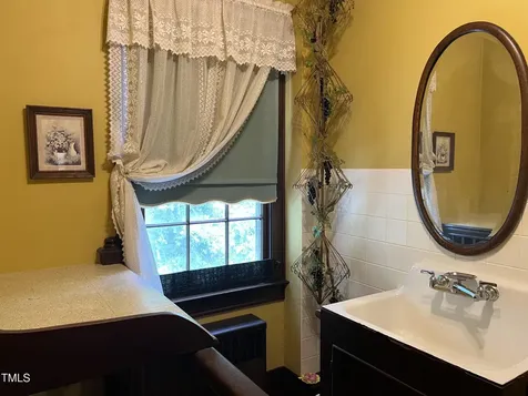 508 Eaton Avenue Warrenton NC 27589