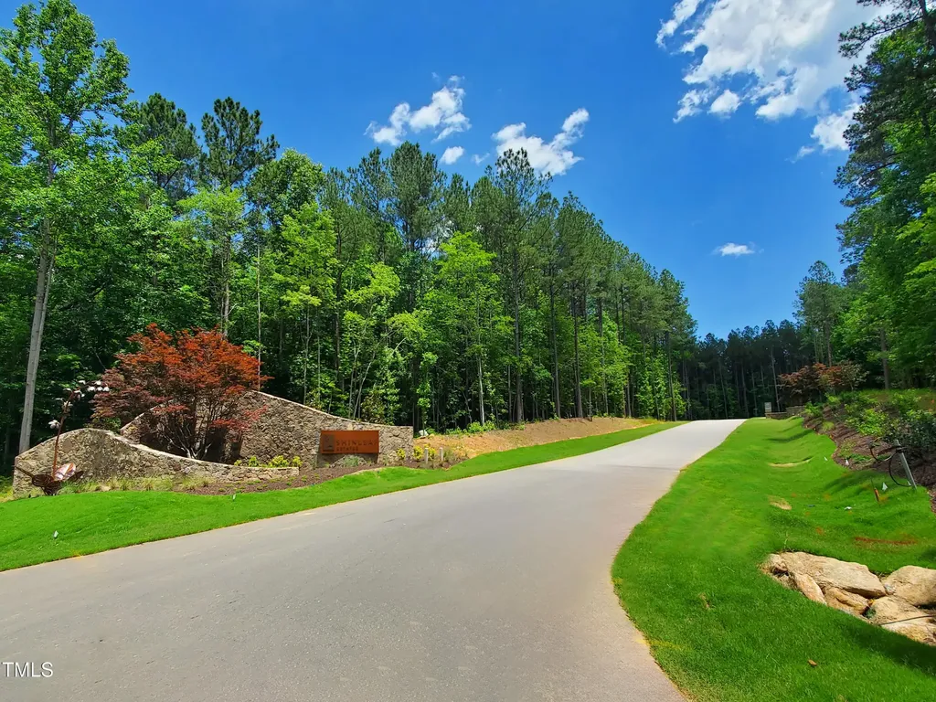 7652 Falls Creek Lane Raleigh NC 27614