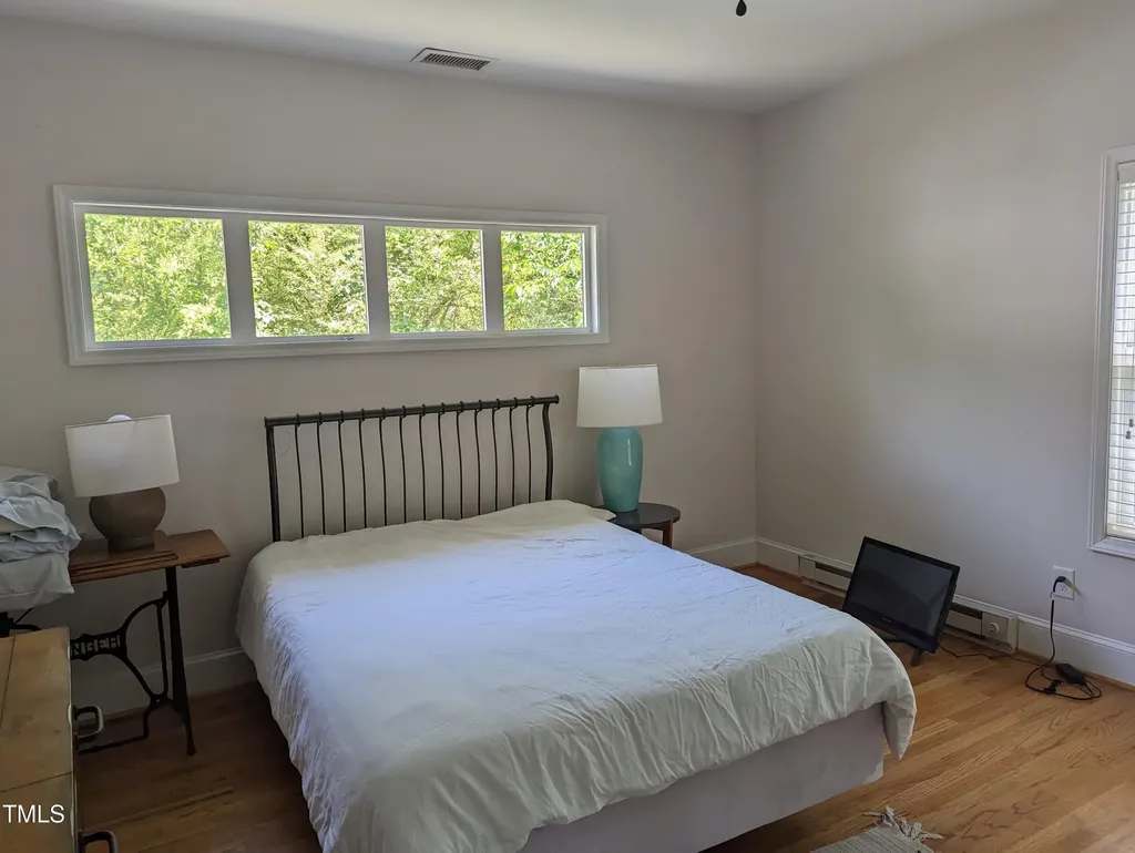 10 Oakwood Drive Chapel Hill NC 27517