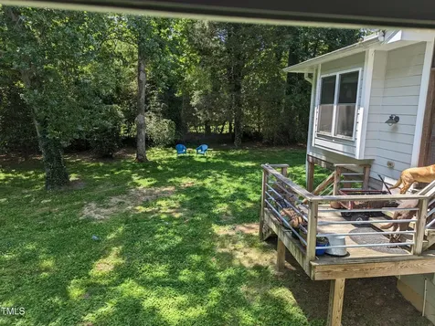 10 Oakwood Drive Chapel Hill NC 27517