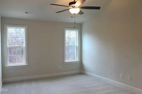 1033 Talisker Way Burlington NC 27215