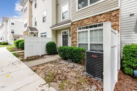 1220 Canyon Rock Court Raleigh NC 27610
