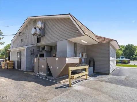 919 N 2nd Avenue Siler City NC 27344