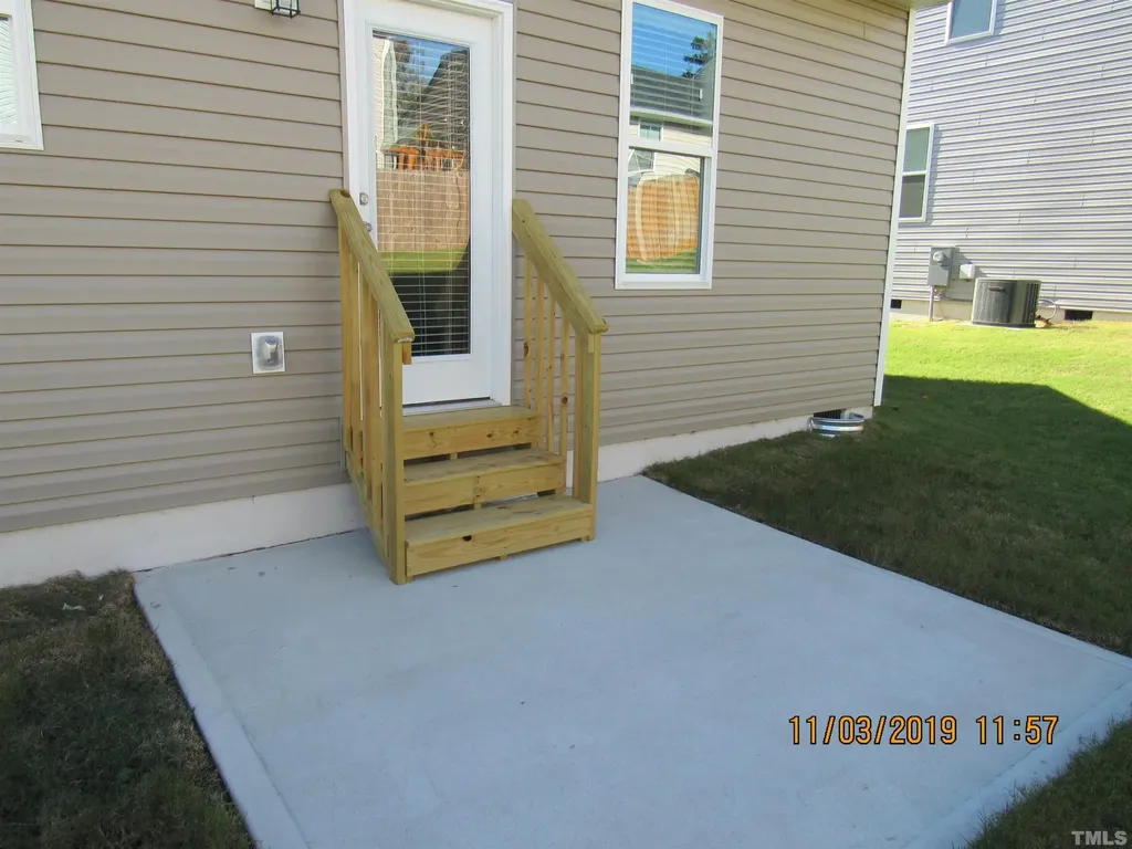 98 W Lumber Court Clayton NC 27520