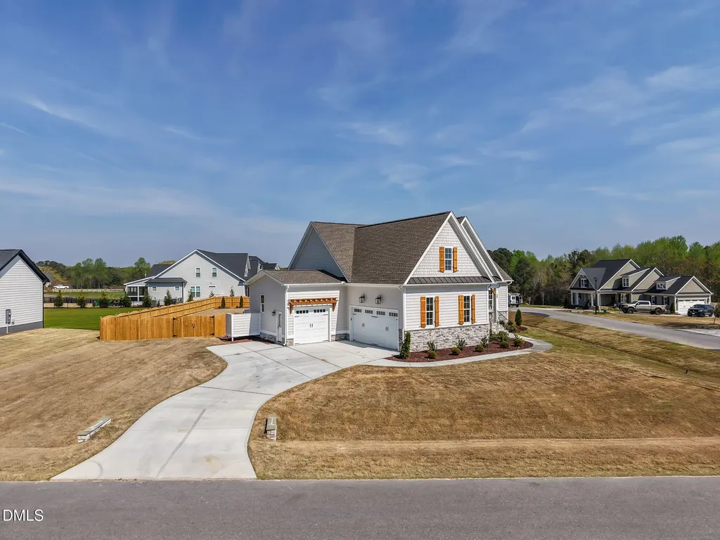 25 Deer Tail Lane Fuquay Varina NC 27526