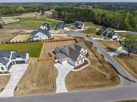 25 Deer Tail Lane Fuquay Varina NC 27526