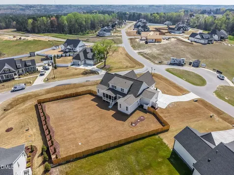 25 Deer Tail Lane Fuquay Varina NC 27526