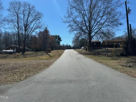 105 Bluff School Road Kernersville NC 27284