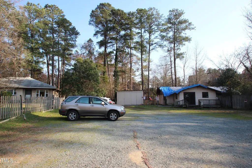 4 Bolin Heights Chapel Hill NC 27514