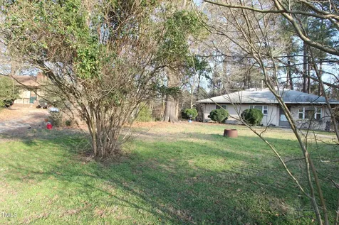 4 Bolin Heights Chapel Hill NC 27514