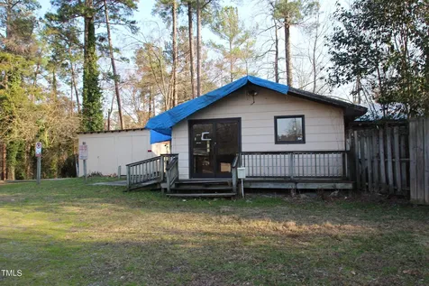 4 Bolin Heights Chapel Hill NC 27514