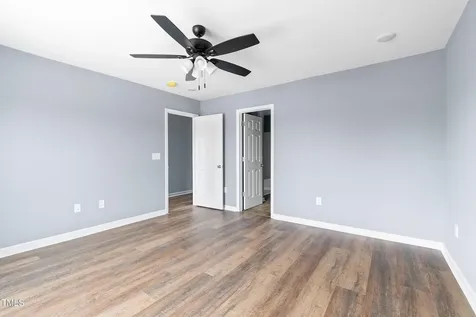 408-A S Pine Street Fremont NC 27830