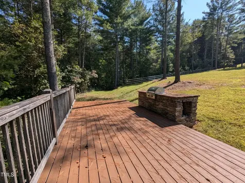 1057 Lakeside Way NW Valdese NC 28690