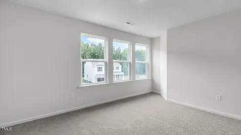 812 Comice Pear Way Willow Springs NC 27592