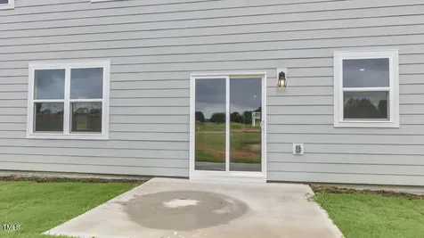 812 Comice Pear Way Willow Springs NC 27592