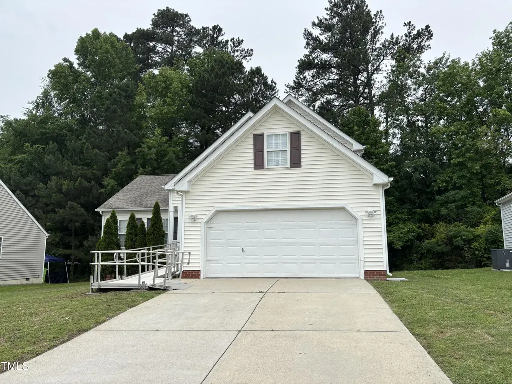 2209 Hatton Way Raleigh NC 27604