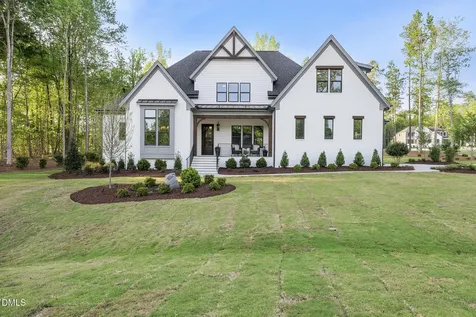 25 Alex Farm Court Zebulon NC 27597