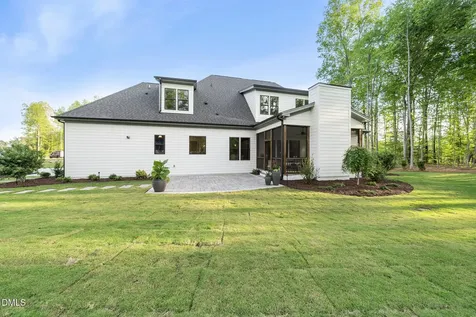 25 Alex Farm Court Zebulon NC 27597