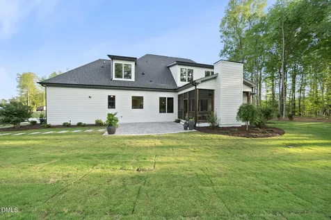 25 Alex Farm Court Zebulon NC 27597