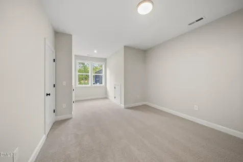 25 Alex Farm Court Zebulon NC 27597