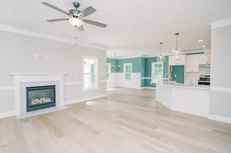 219 Crescent Drive Dunn NC 28334