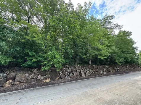 39412 Glenn Glade Chapel Hill NC 27517
