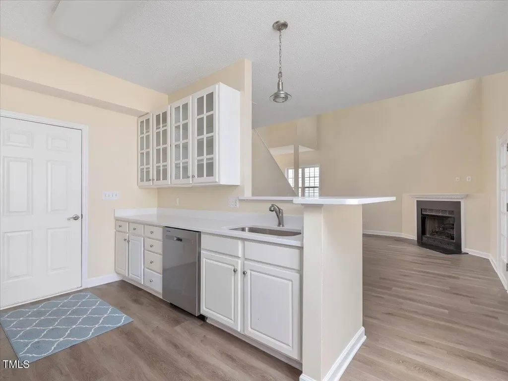 1928 Shadow Glen Drive Raleigh NC 27604