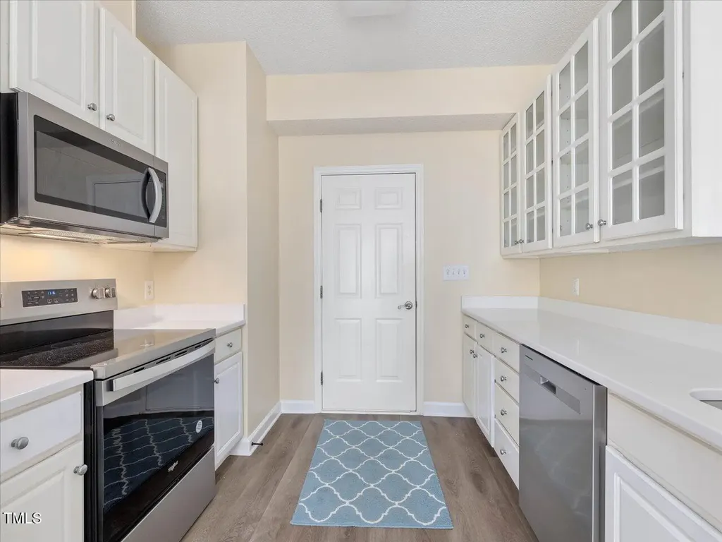 1928 Shadow Glen Drive Raleigh NC 27604