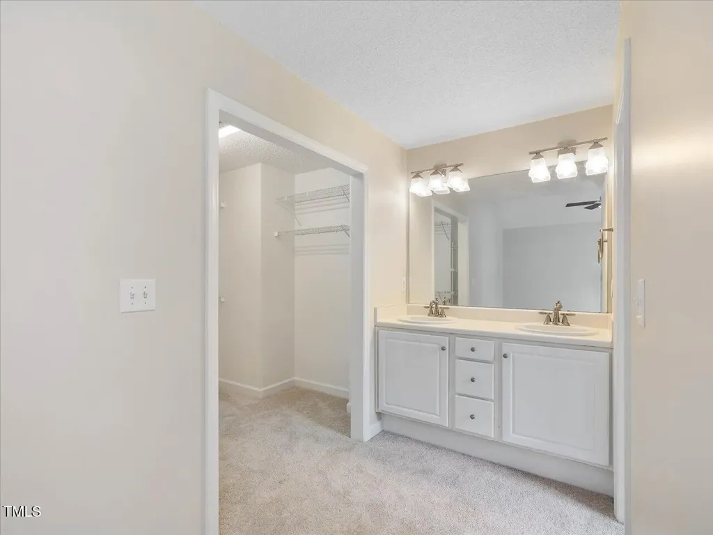 1928 Shadow Glen Drive Raleigh NC 27604