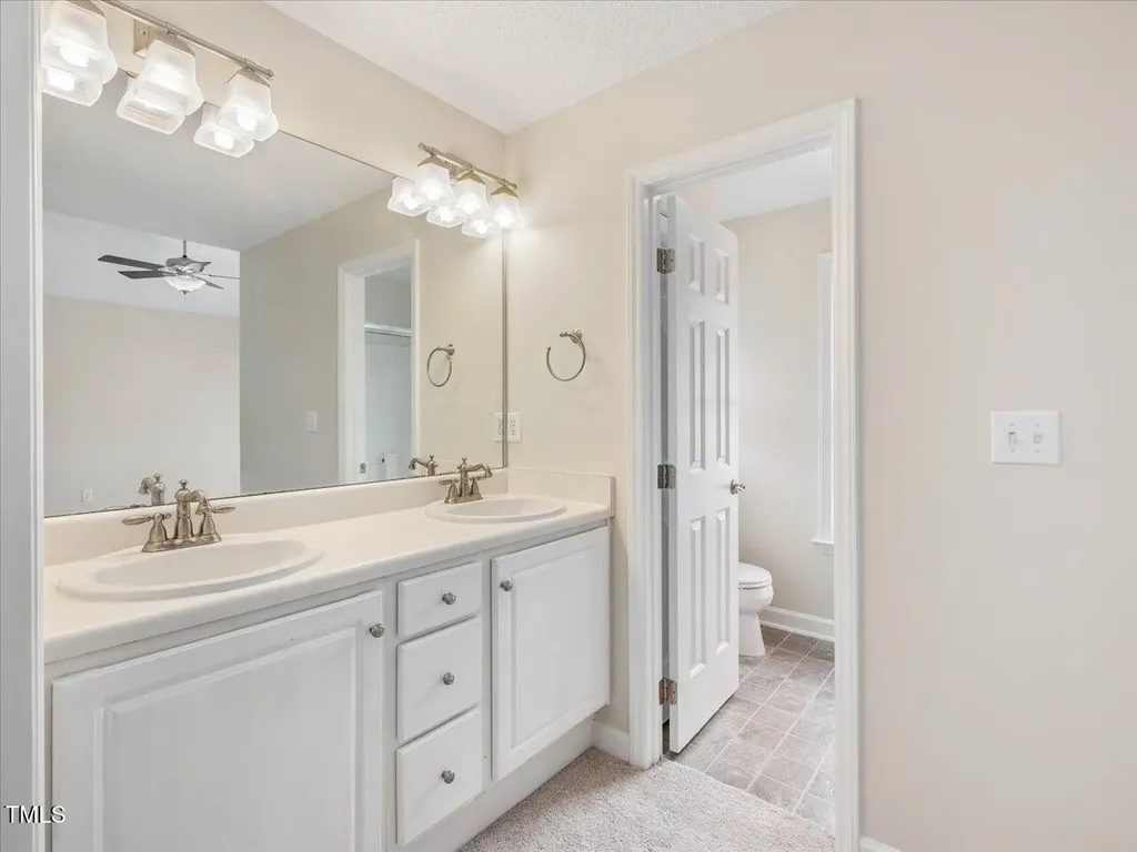 1928 Shadow Glen Drive Raleigh NC 27604