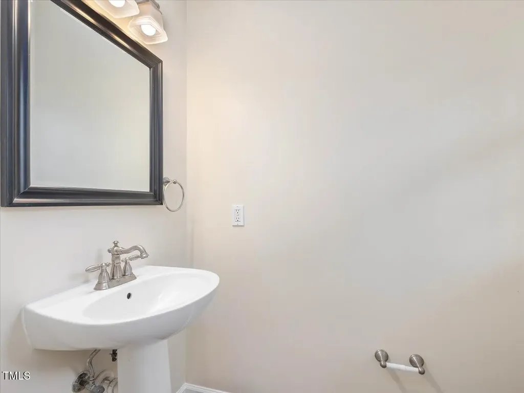 1928 Shadow Glen Drive Raleigh NC 27604